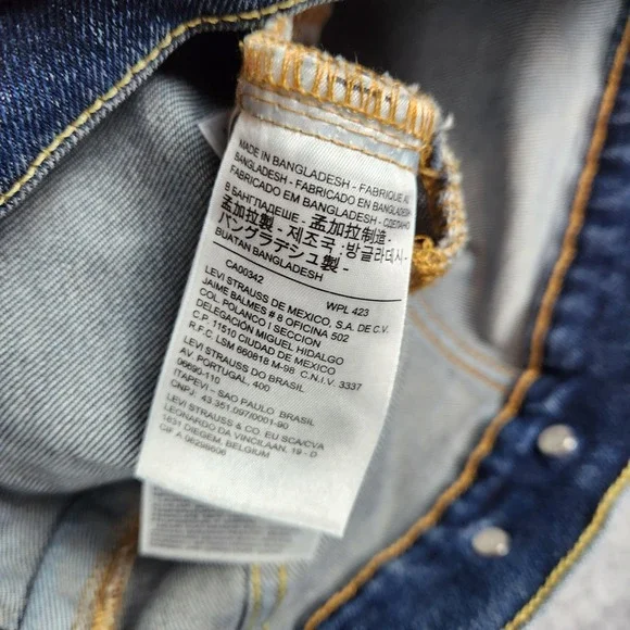 Levis Trucker Jacket Men M Blue Denim Button Up Classic Casual Outerwear Layer - Picture 7 of 12